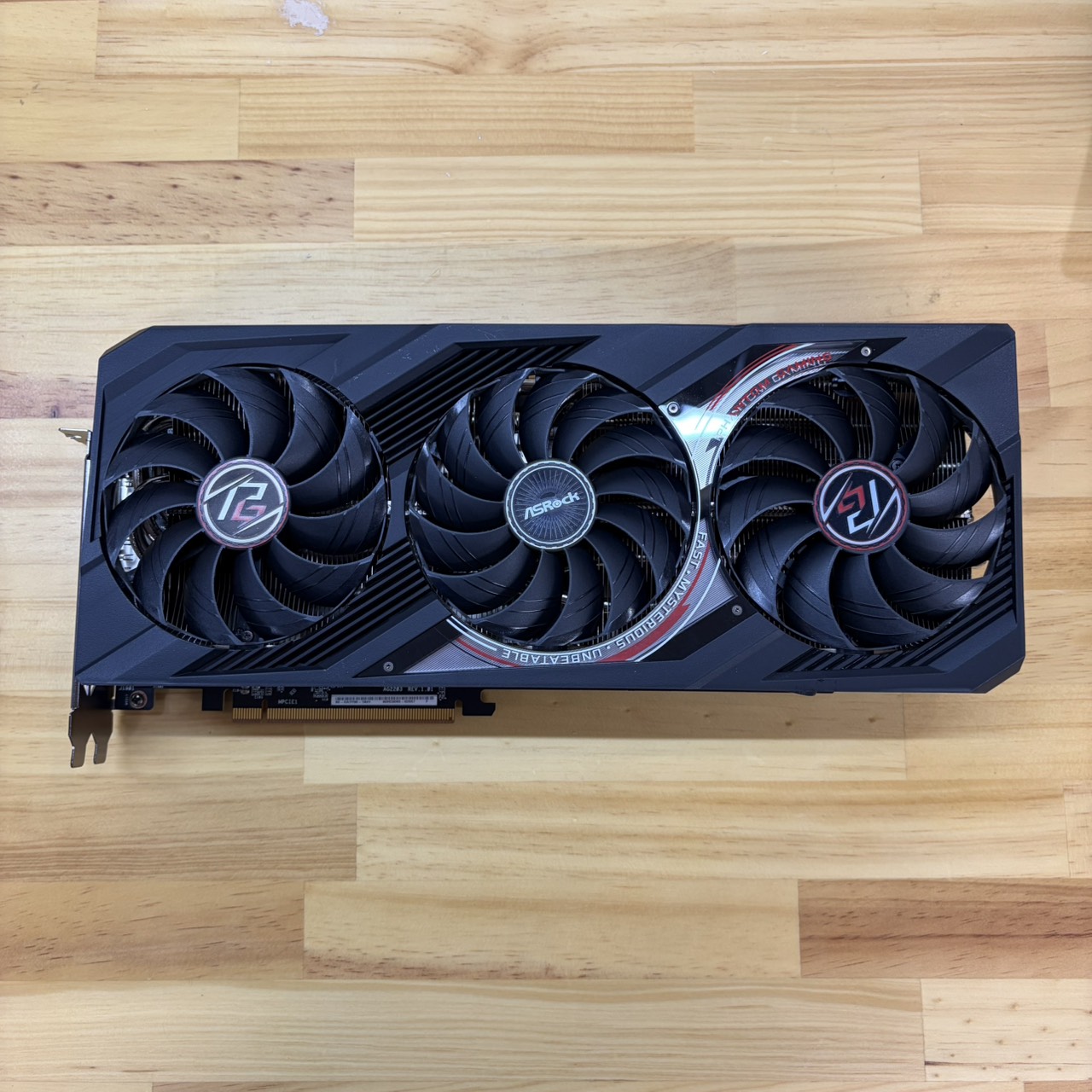 Radeon RX 7900 XTX Phantom Gaming 24GB OC [中古]